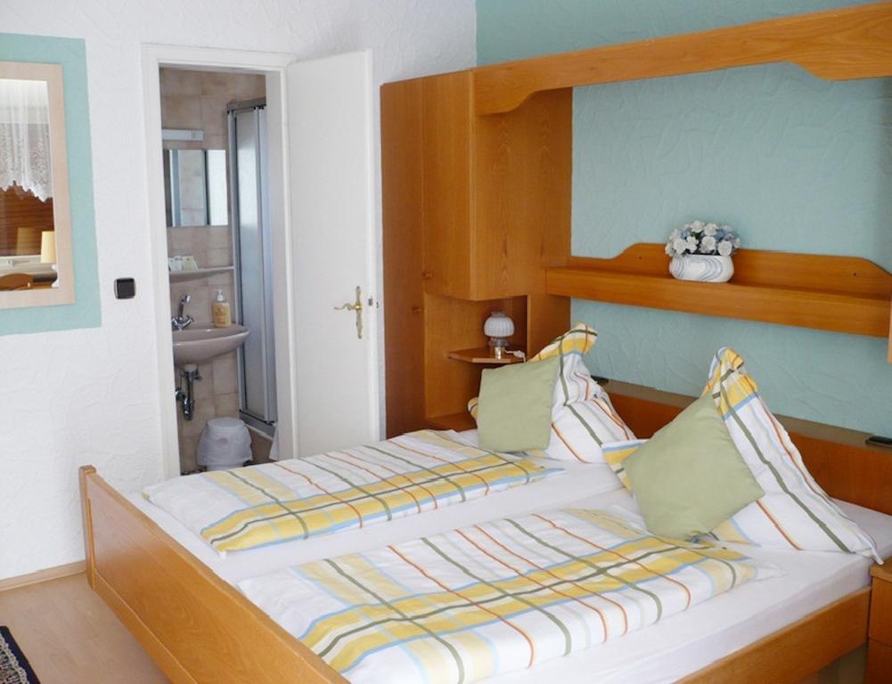 Landhotel Schoenblick Bad Herrenalb Quarto foto