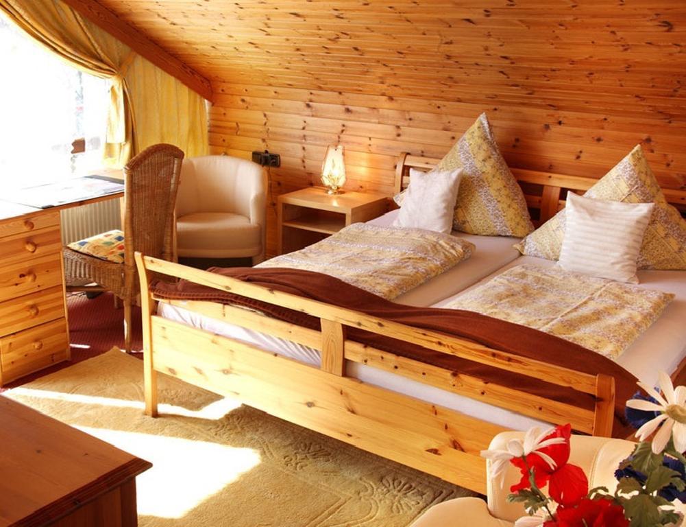 Landhotel Schoenblick Bad Herrenalb Quarto foto